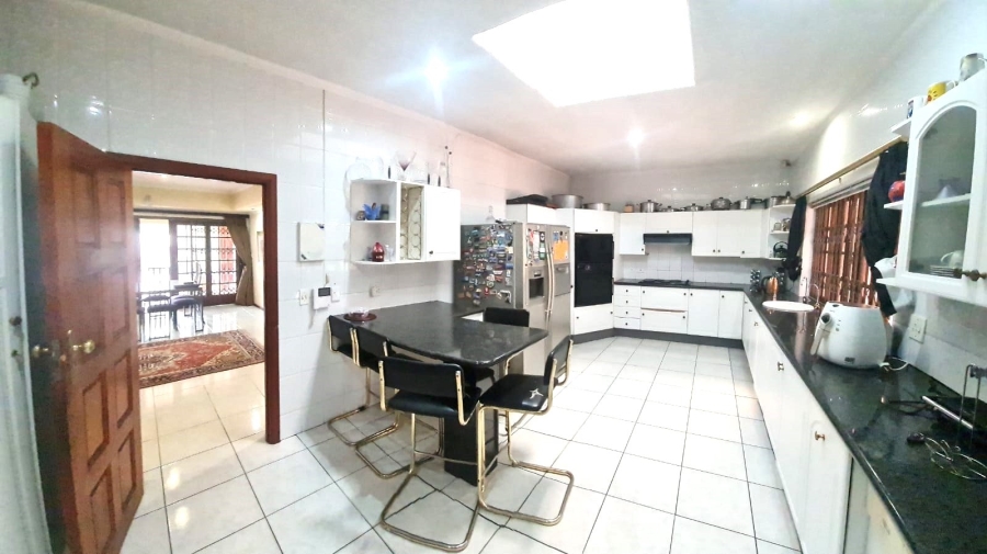 4 Bedroom Property for Sale in Orchards Gauteng