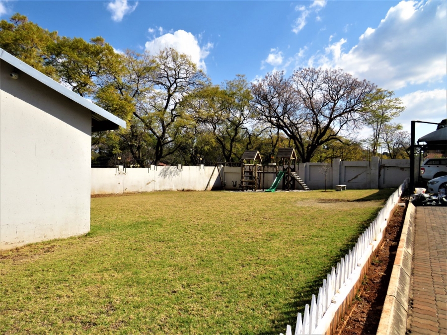 3 Bedroom Property for Sale in Baileys Muckleneuk Gauteng