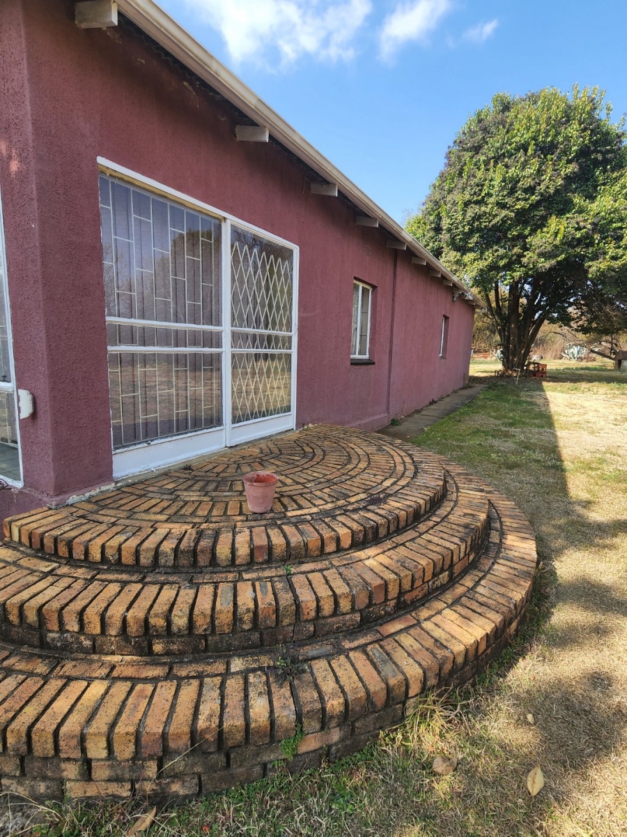 To Let 2 Bedroom Property for Rent in Elandsfontein A H Gauteng