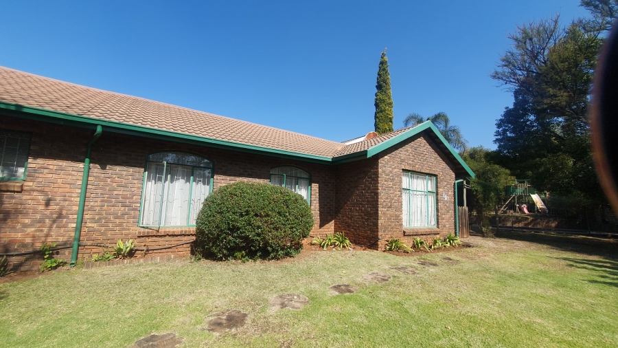 3 Bedroom Property for Sale in Heuweloord Gauteng