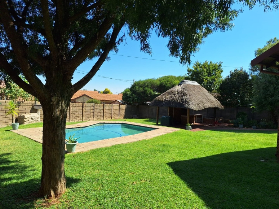 3 Bedroom Property for Sale in The Reeds Gauteng