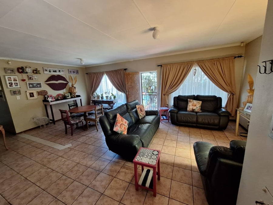 3 Bedroom Property for Sale in The Reeds Gauteng