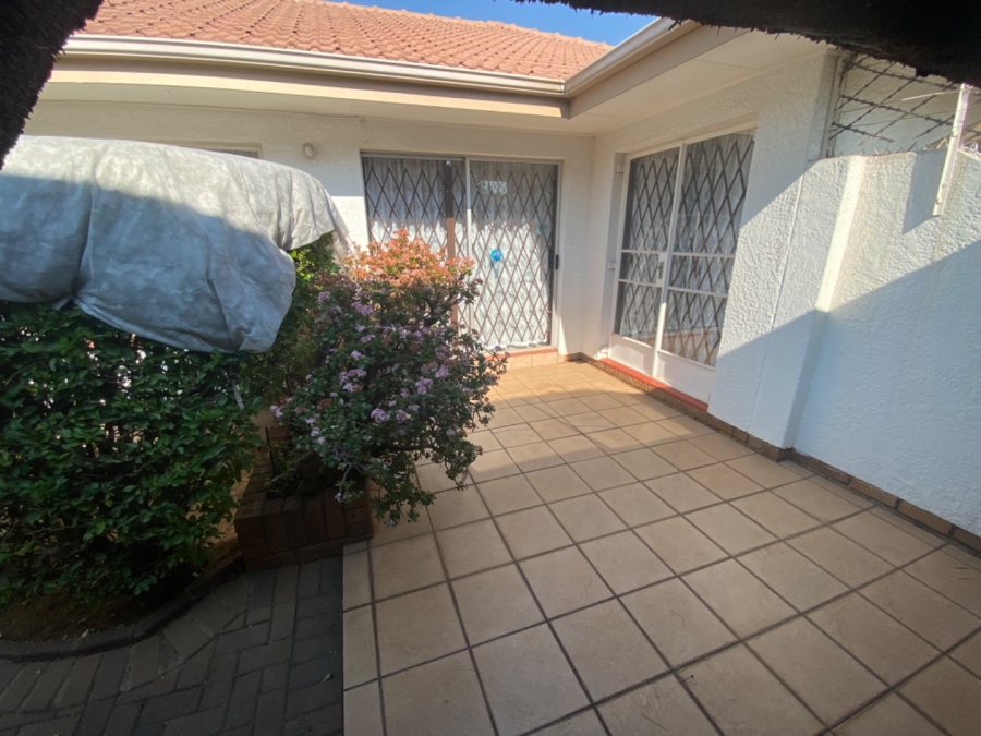 4 Bedroom Property for Sale in Vanderbijlpark SE 2 Gauteng