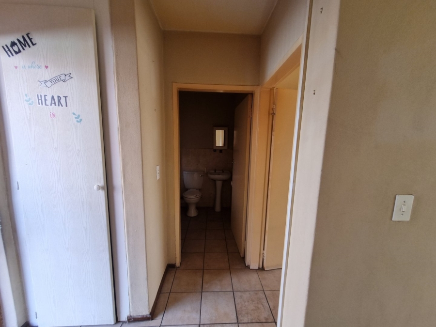 1 Bedroom Property for Sale in Ravenswood Gauteng