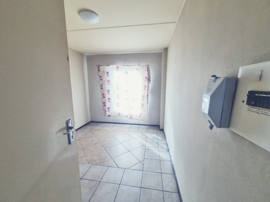 1 Bedroom Property for Sale in Ravenswood Gauteng