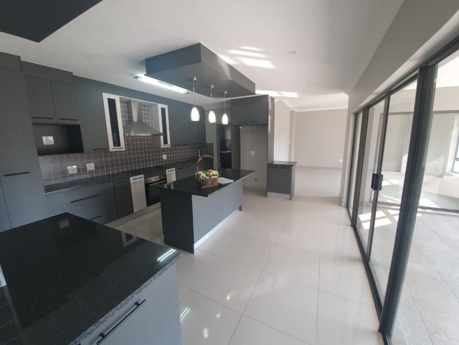 4 Bedroom Property for Sale in Roodepark Eco Estate Gauteng