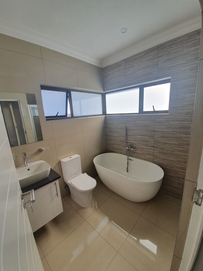 4 Bedroom Property for Sale in Roodepark Eco Estate Gauteng