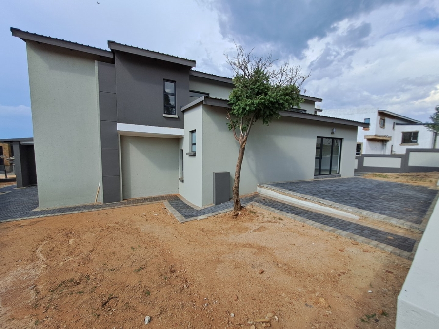 4 Bedroom Property for Sale in Roodepark Eco Estate Gauteng