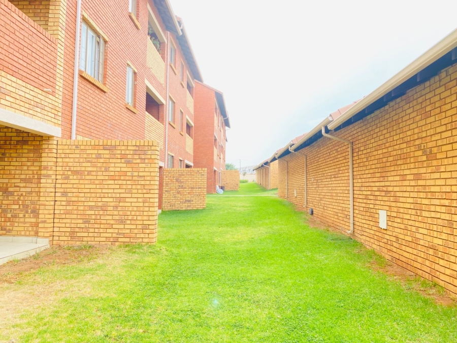 2 Bedroom Property for Sale in Sagewood Gauteng