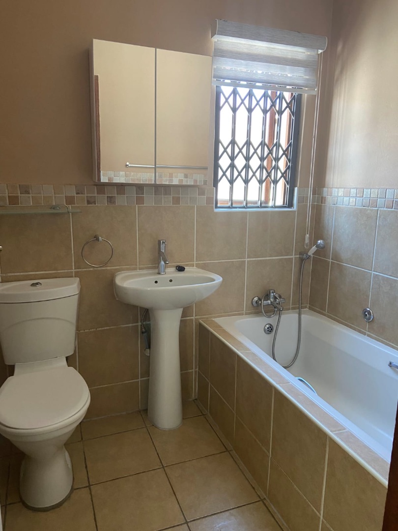 To Let 3 Bedroom Property for Rent in Kosmosdal Gauteng