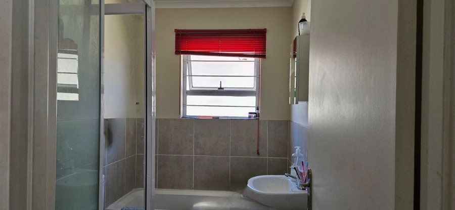 To Let 2 Bedroom Property for Rent in Rynfield A H Gauteng