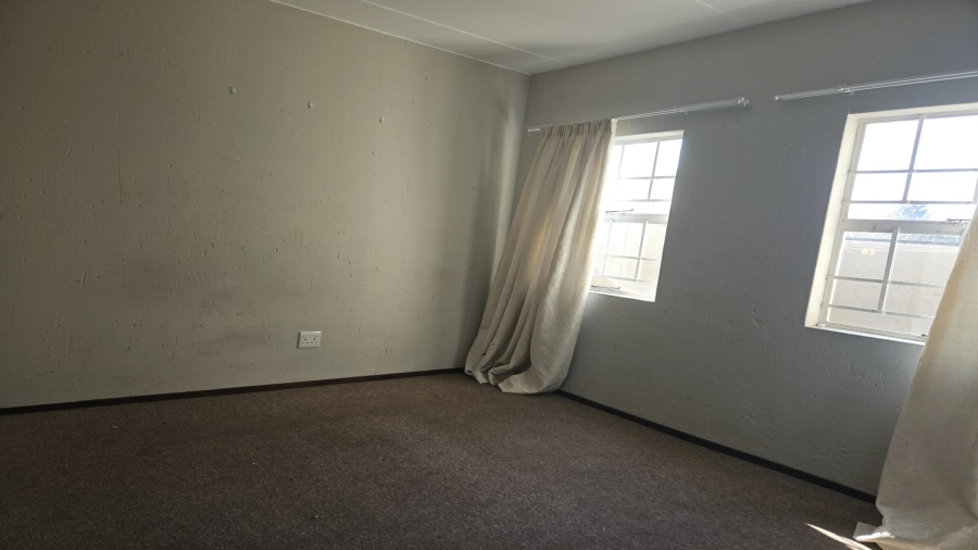 To Let 2 Bedroom Property for Rent in Rynfield A H Gauteng