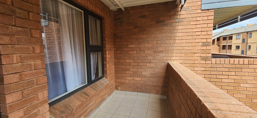 2 Bedroom Property for Sale in Boardwalk Gauteng