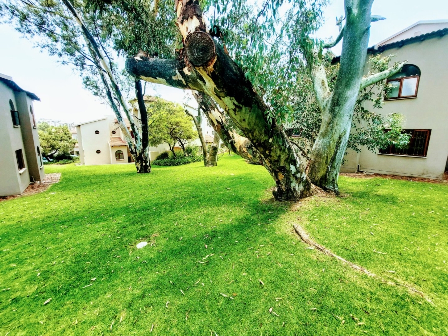 2 Bedroom Property for Sale in North Riding Gauteng