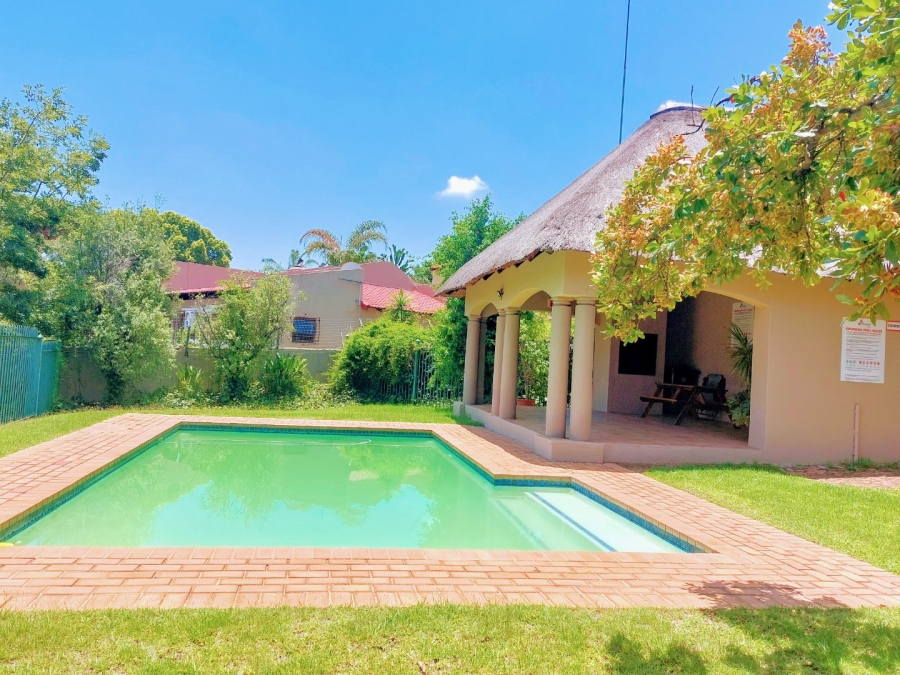 2 Bedroom Property for Sale in North Riding Gauteng