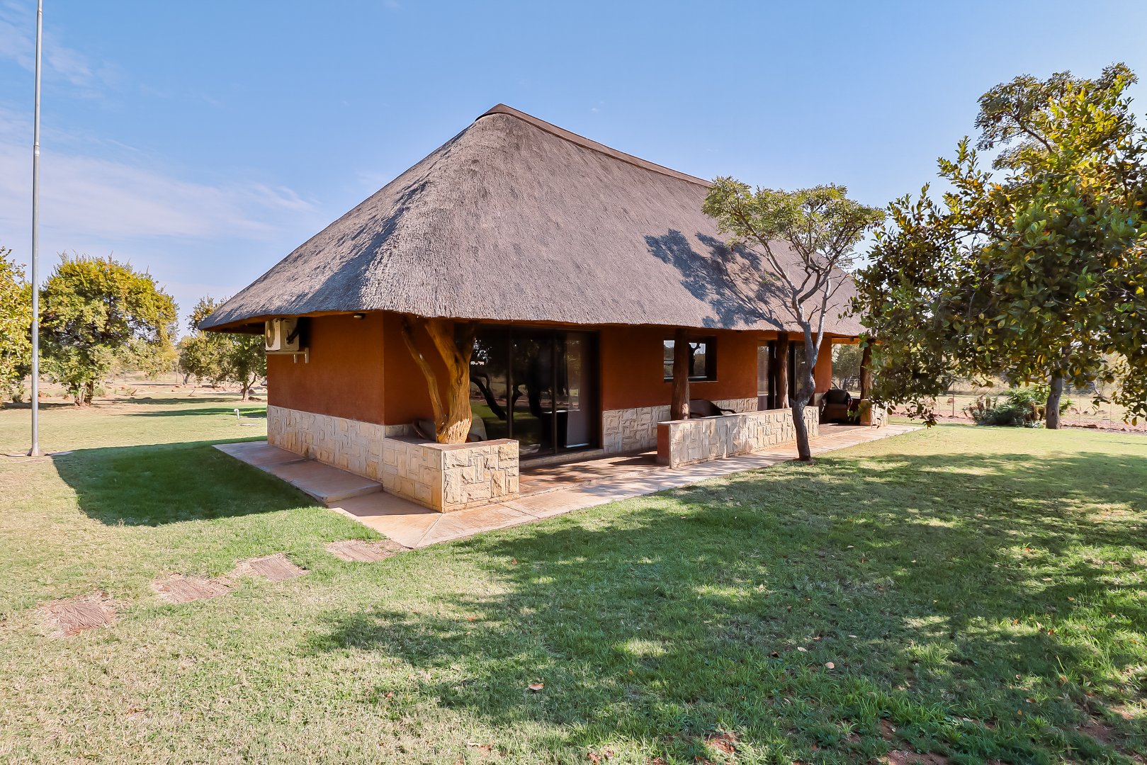 9 Bedroom Property for Sale in Dinokeng Game Reserve Gauteng