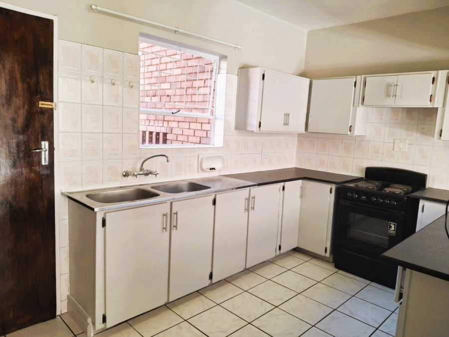 3 Bedroom Property for Sale in Wierda Park Gauteng