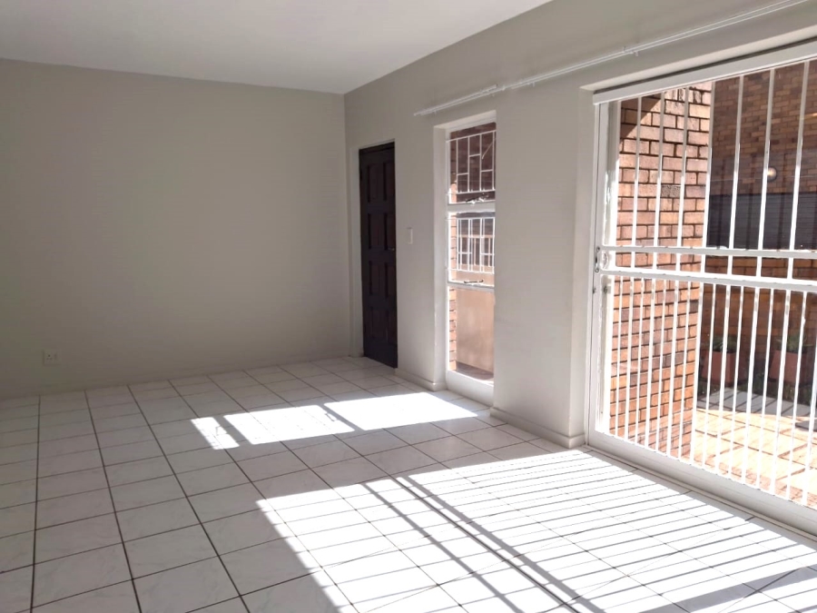 3 Bedroom Property for Sale in Wierda Park Gauteng