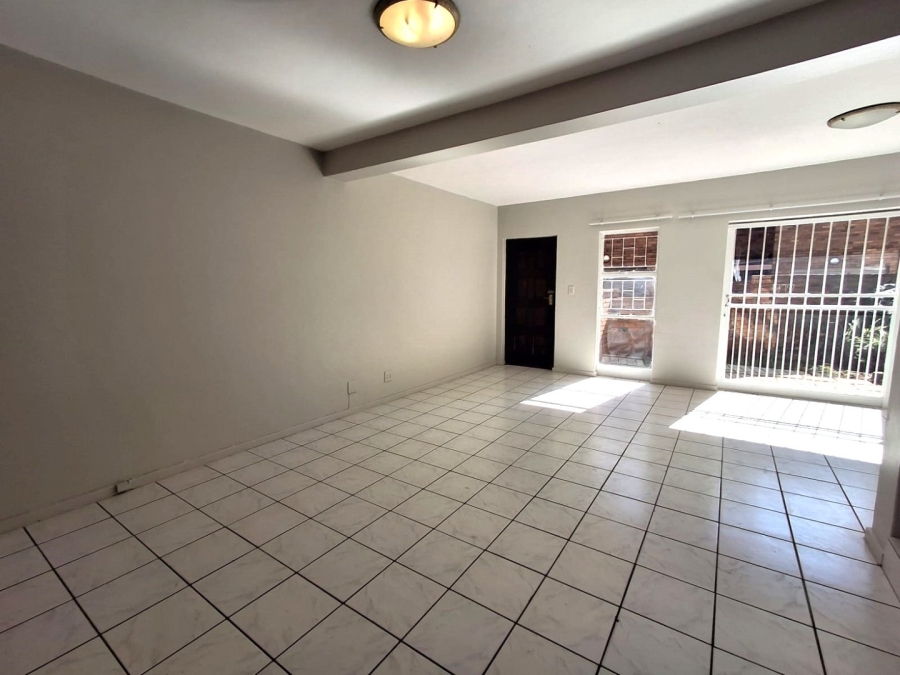 3 Bedroom Property for Sale in Wierda Park Gauteng