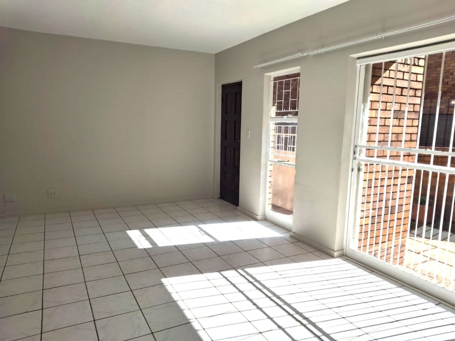 3 Bedroom Property for Sale in Wierda Park Gauteng