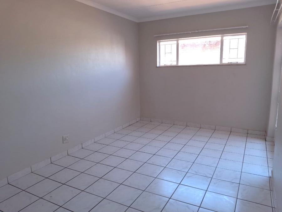 3 Bedroom Property for Sale in Wierda Park Gauteng