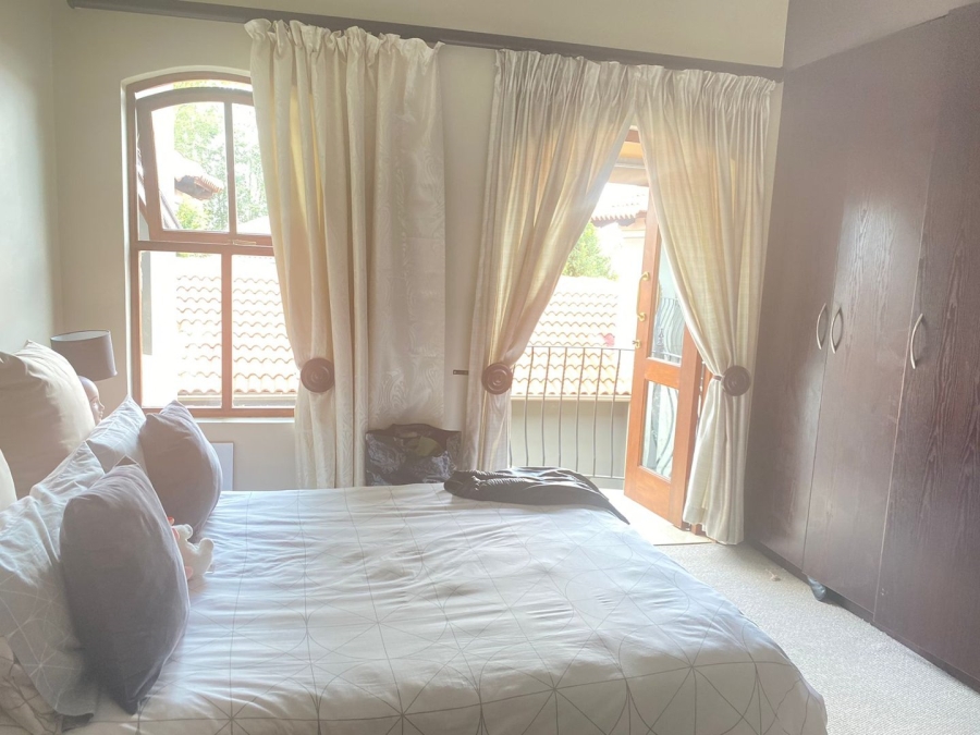 4 Bedroom Property for Sale in Maroeladal Gauteng