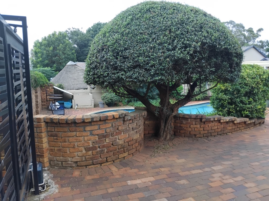 4 Bedroom Property for Sale in Edenvale Central Gauteng