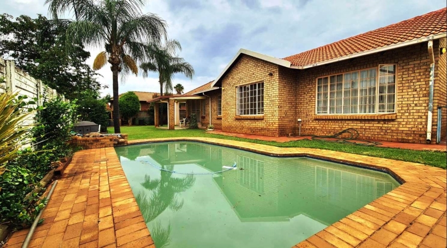 3 Bedroom Property for Sale in Montana Gauteng