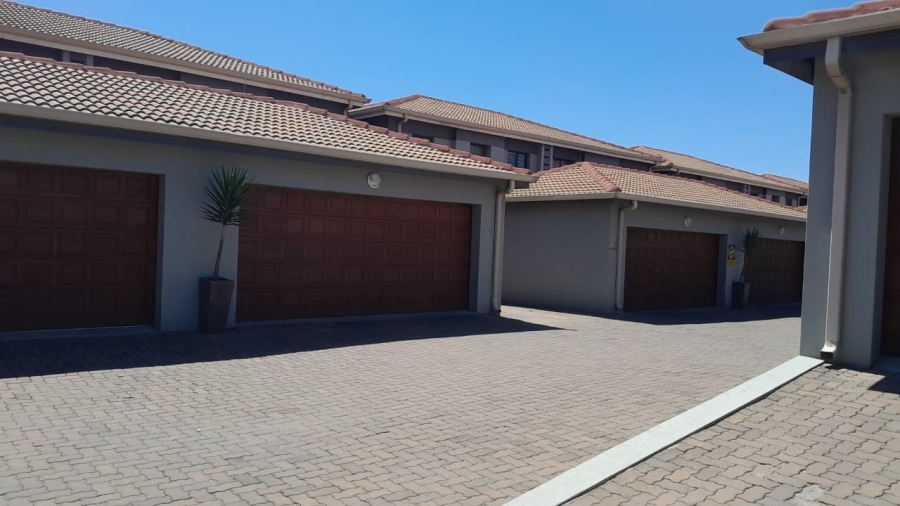 3 Bedroom Property for Sale in Bedford Park Gauteng