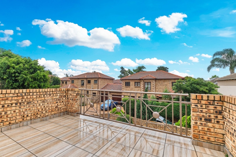 3 Bedroom Property for Sale in Bellairspark Gauteng