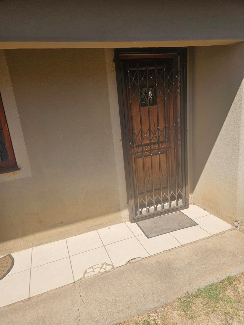 3 Bedroom Property for Sale in Kibler Park Gauteng