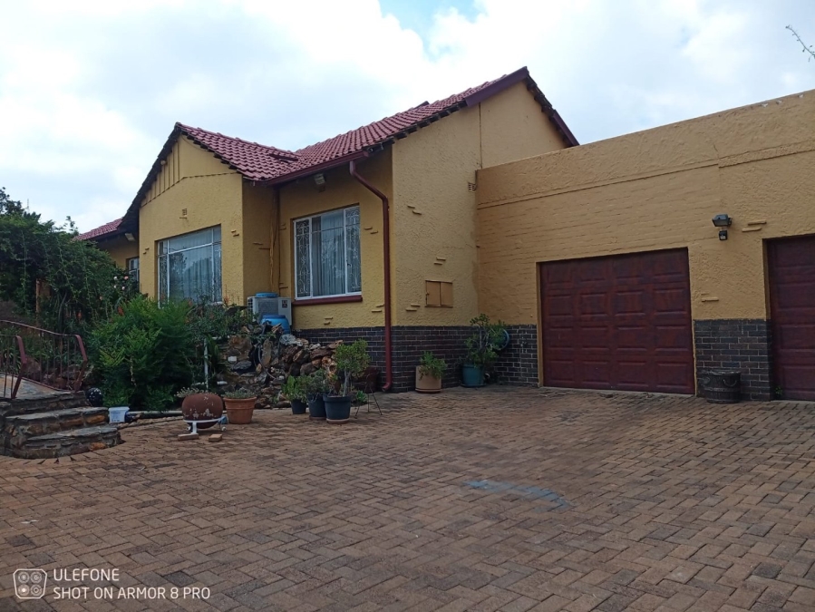 3 Bedroom Property for Sale in Primrose Gauteng