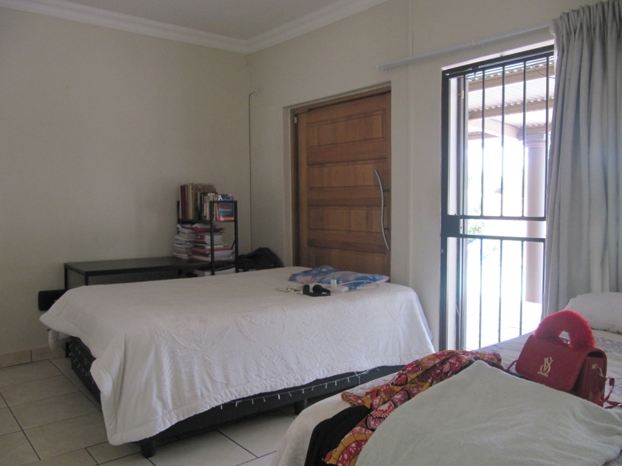 To Let 2 Bedroom Property for Rent in Ferndale Gauteng