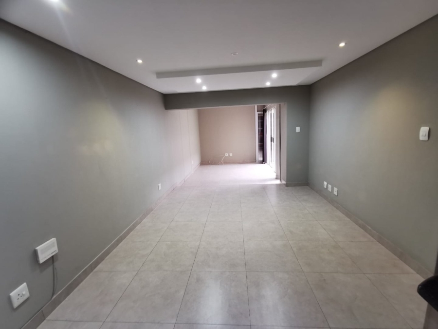 To Let 2 Bedroom Property for Rent in Sandton Central Gauteng