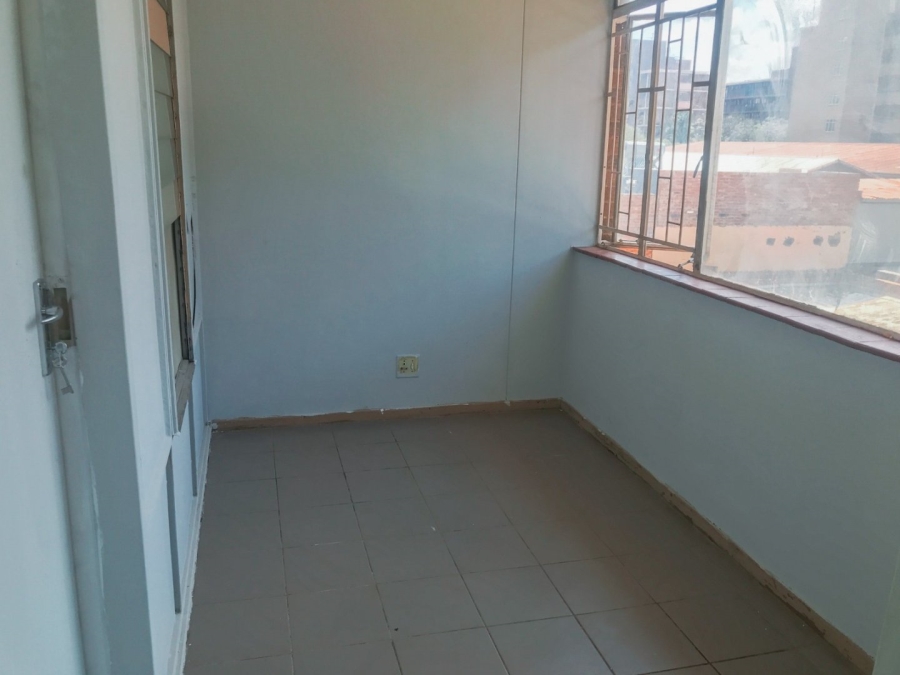 2 Bedroom Property for Sale in Sunnyside Gauteng