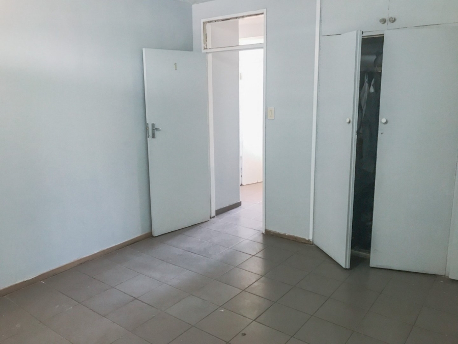 2 Bedroom Property for Sale in Sunnyside Gauteng