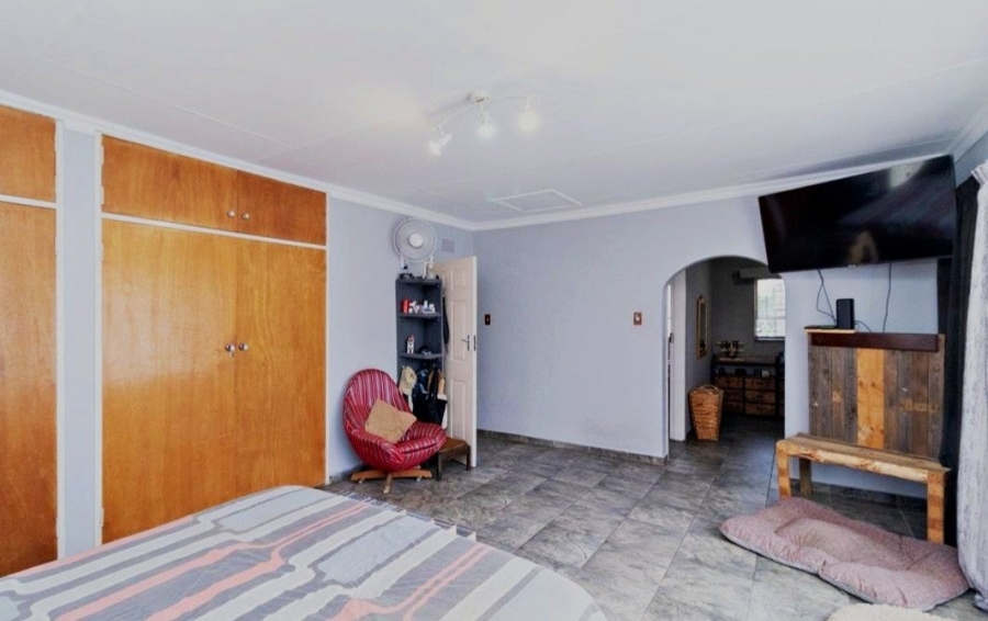 5 Bedroom Property for Sale in Northmead Gauteng