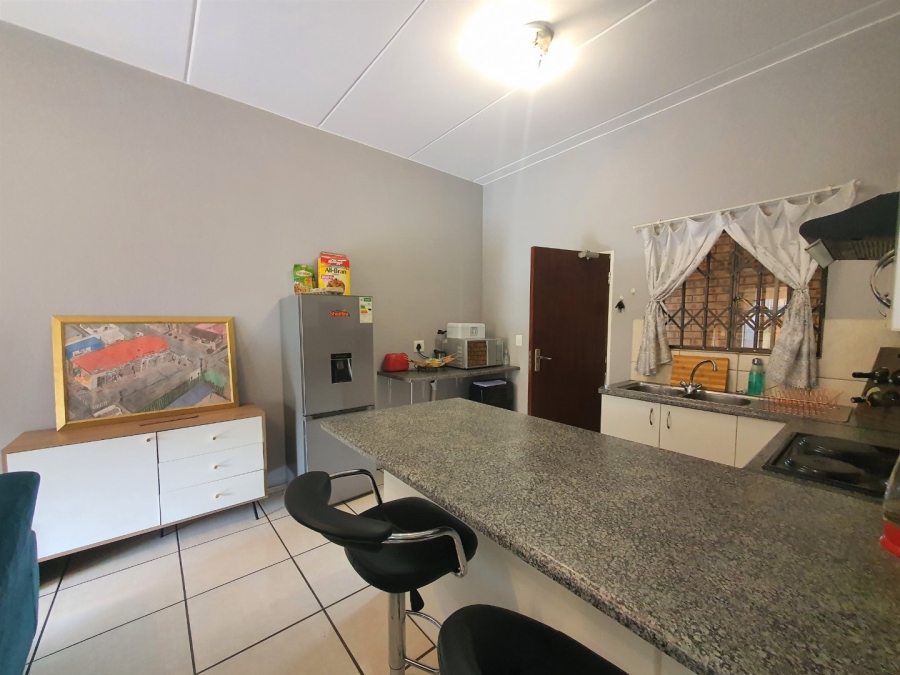 2 Bedroom Property for Sale in North Riding Gauteng