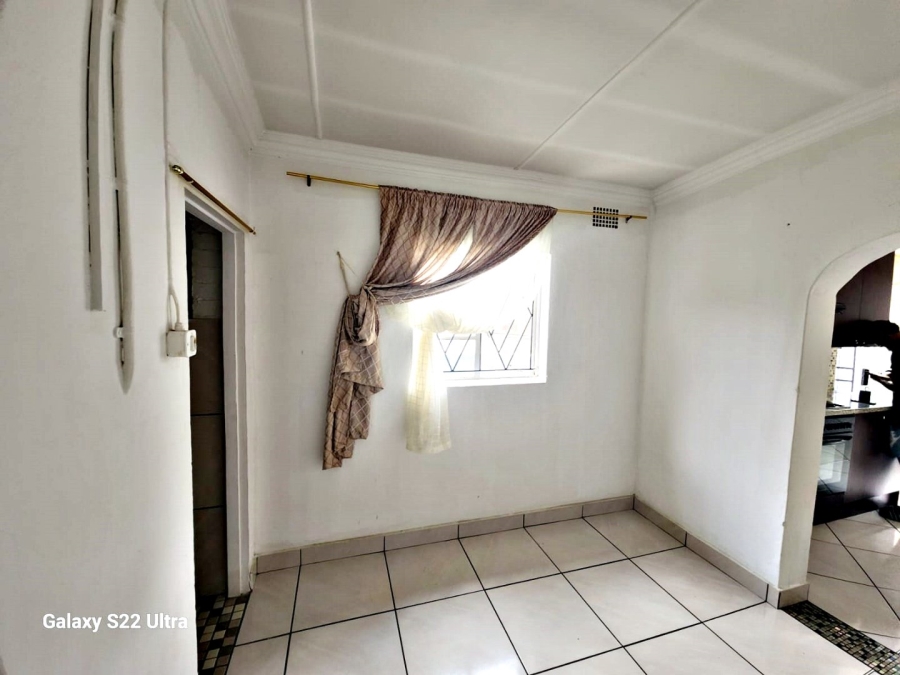 To Let 1 Bedroom Property for Rent in Parkrand Gauteng