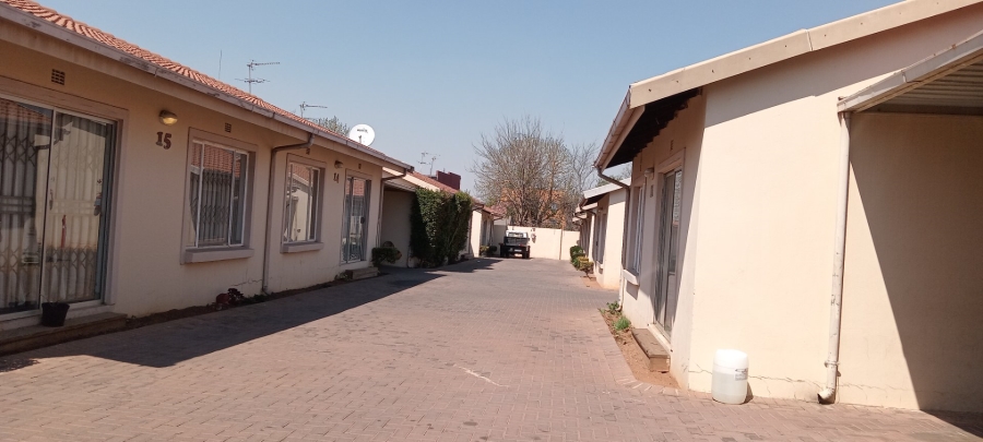 2 Bedroom Property for Sale in Primrose Gauteng