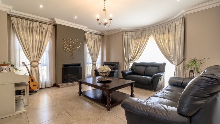 4 Bedroom Property for Sale in Meyersdal Gauteng