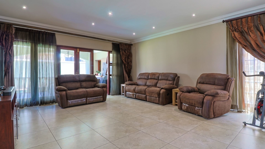 4 Bedroom Property for Sale in Meyersdal Gauteng