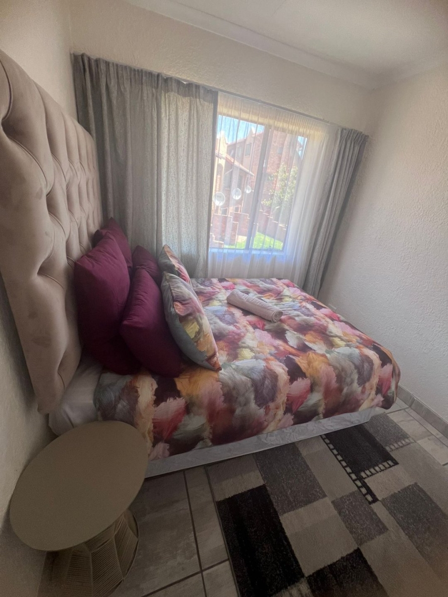 To Let 2 Bedroom Property for Rent in Halfway Gardens Gauteng