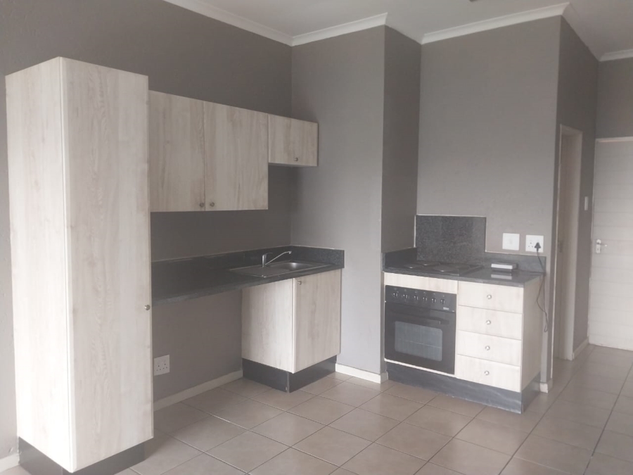 1 Bedroom Property for Sale in Hatfield Gauteng