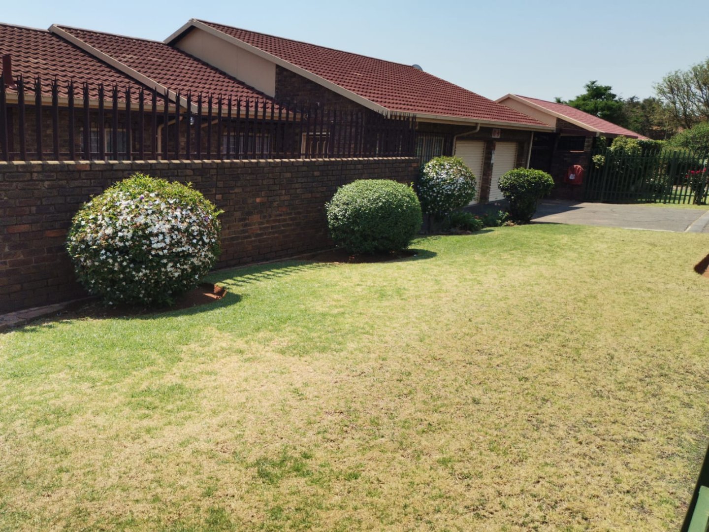 3 Bedroom Property for Sale in Birchleigh North Gauteng