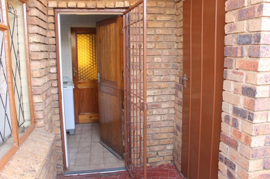 3 Bedroom Property for Sale in Meadowlands Gauteng