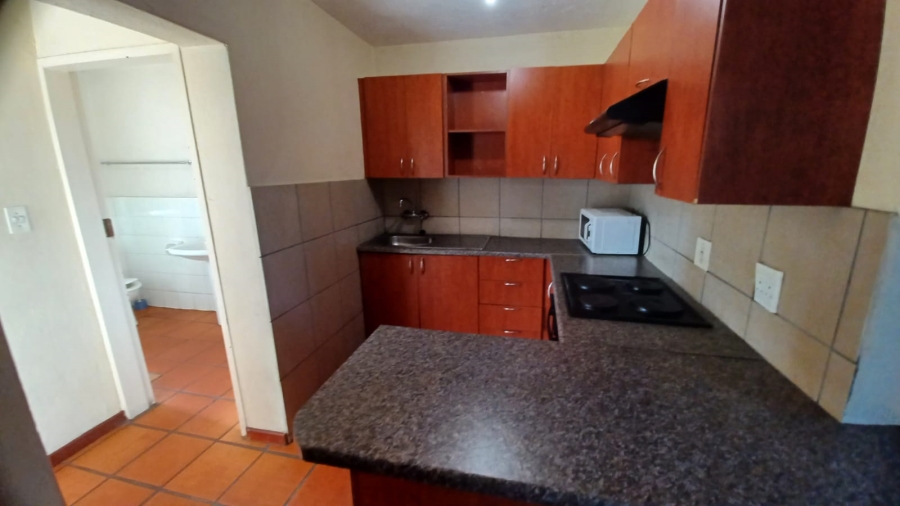 To Let 1 Bedroom Property for Rent in Westdene Gauteng