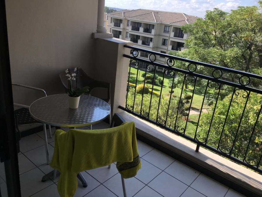 1 Bedroom Property for Sale in Noordwyk Gauteng