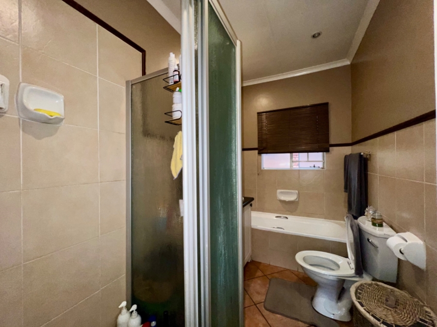 3 Bedroom Property for Sale in Equestria Gauteng