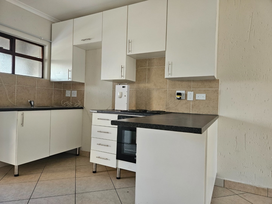 2 Bedroom Property for Sale in Beyers Park Gauteng